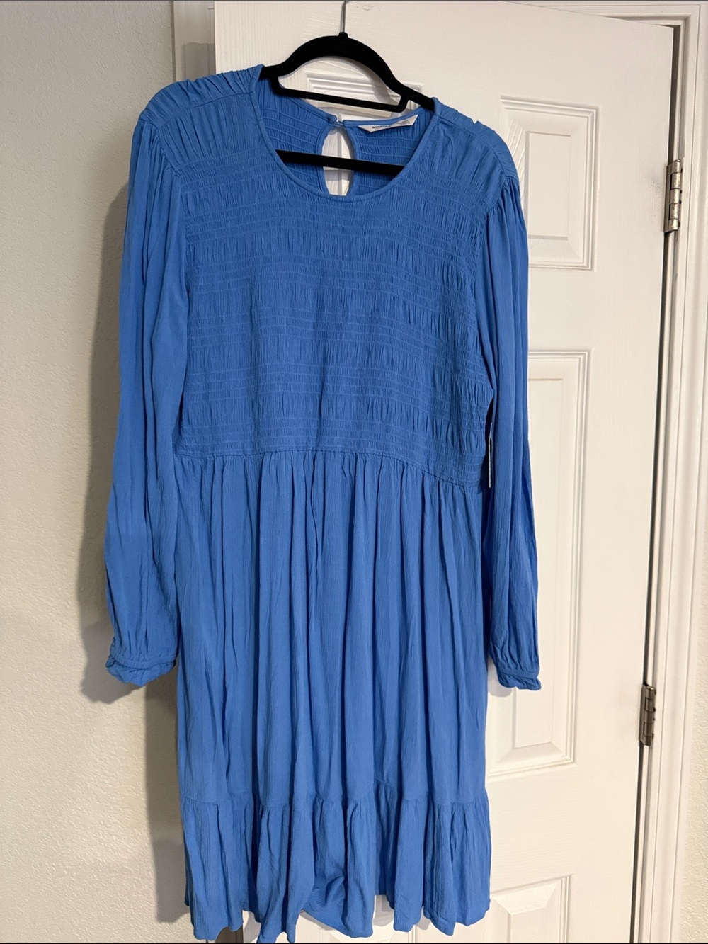 Maternity XL Sonoma women’s Blue Long-Sleeve Smocked Bodice Dress